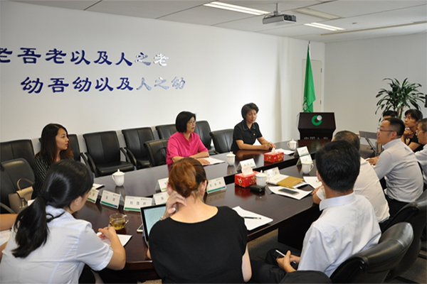 黄秀美副总裁一行赴江苏省分公司督导检查工作
